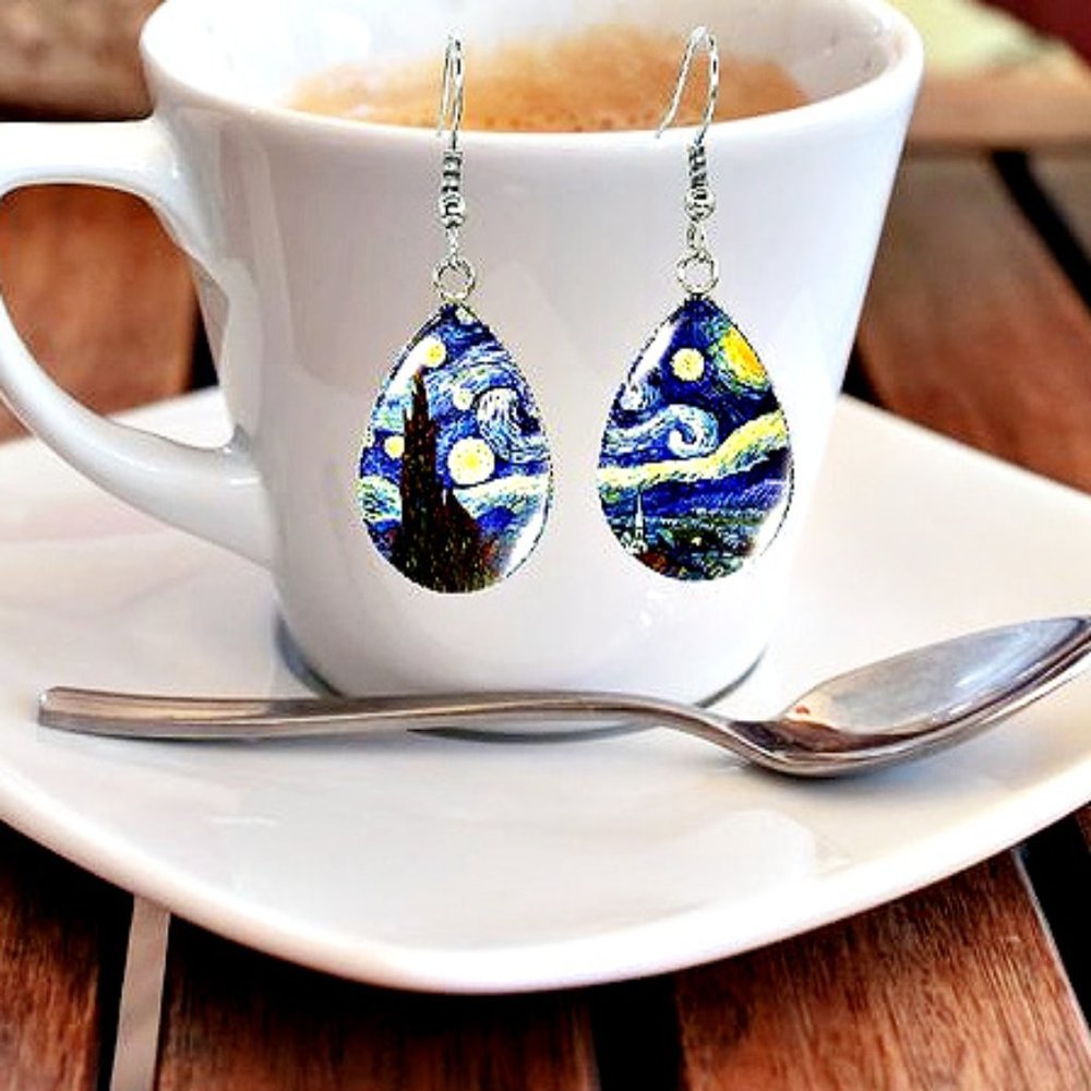 Gorgeous Starry Night Tear drop Earrings Vincent Van Gogh Painting With Box